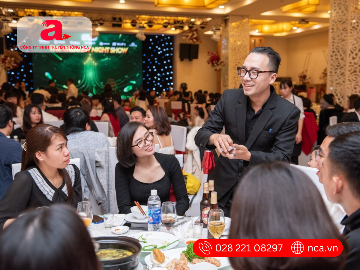 Vì sao tổ chức tiệc tất niên công ty