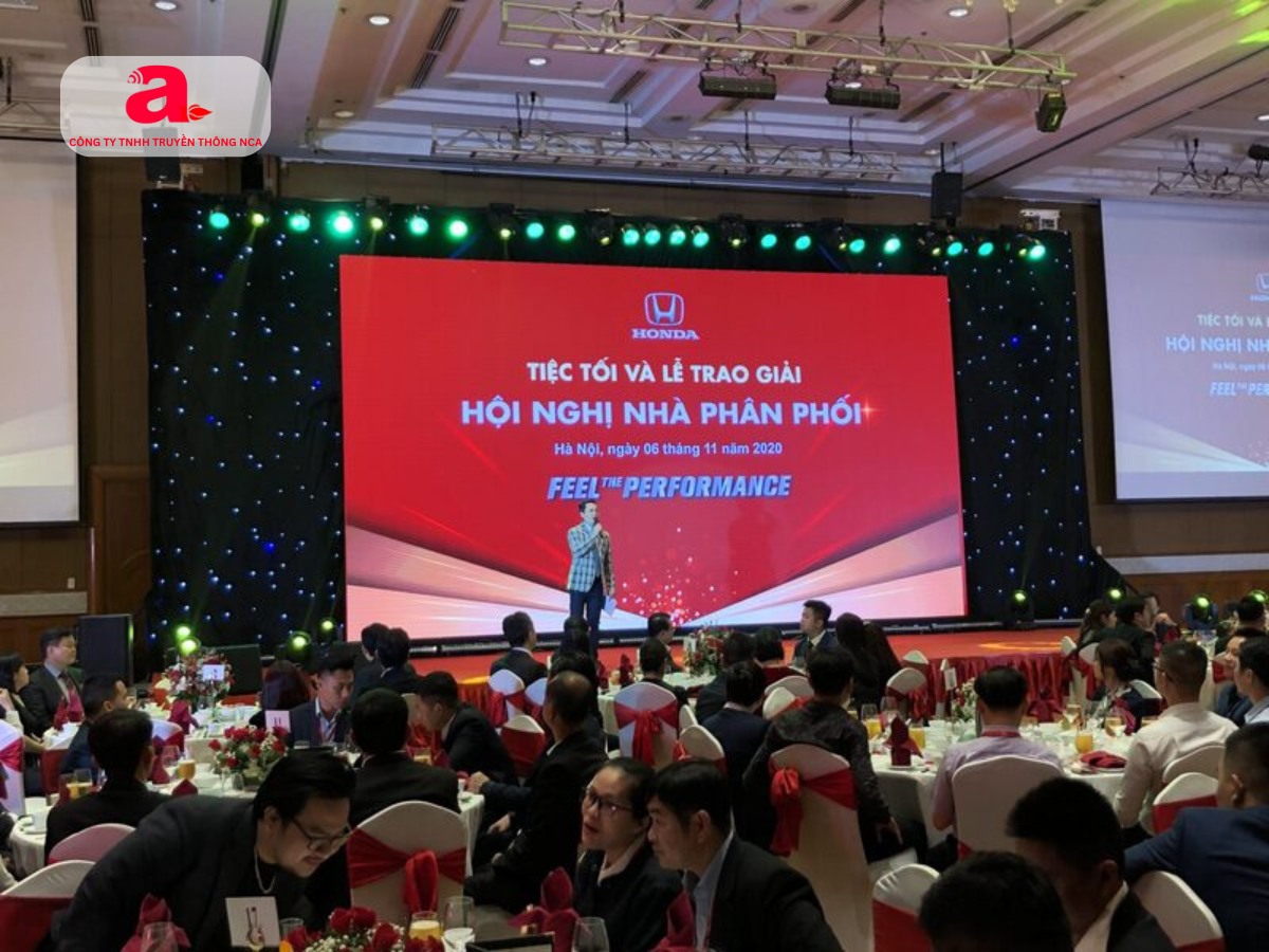 Hội nghị là gì