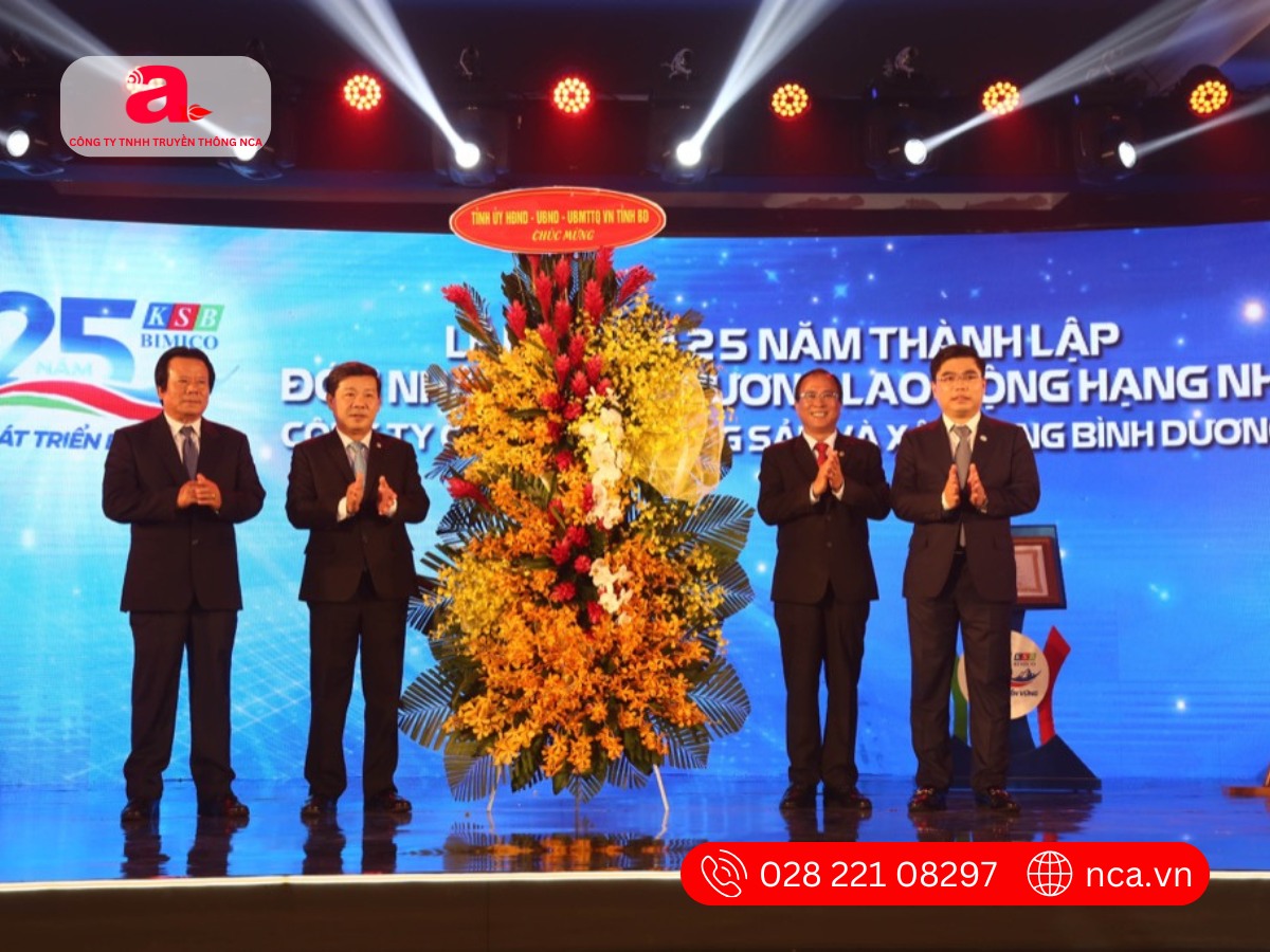 Lễ kỷ niệm thành lập công ty truyền thống