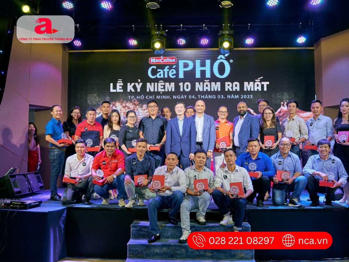 Các loại hình sự kiện nội bộ phổ biến - Lễ kỷ niệm vinh danh